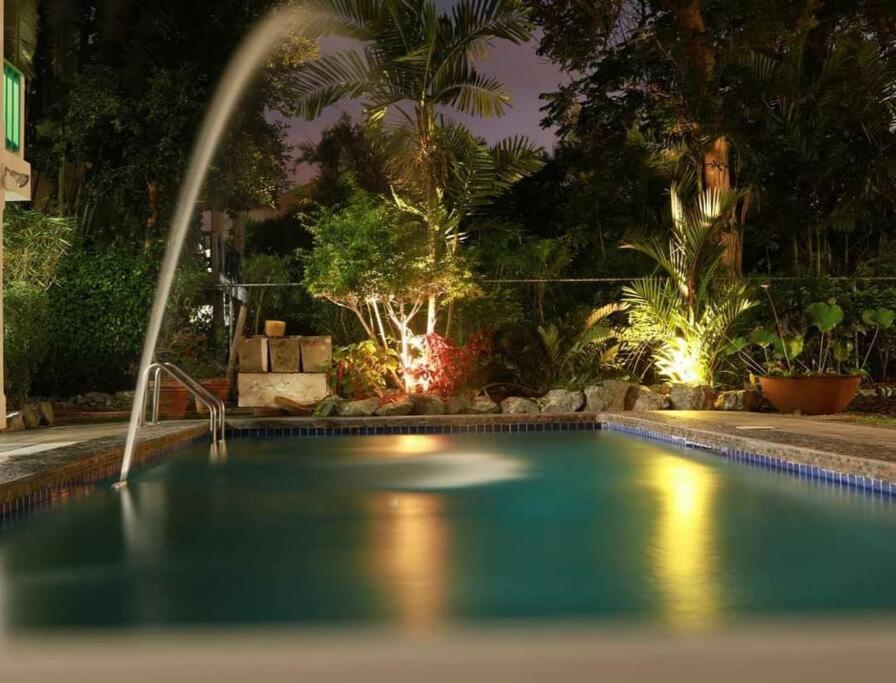 Reefside Villa คราวน์พอยต์ ภายนอก รูปภาพ