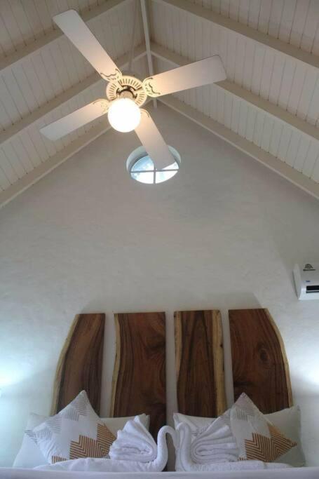 Reefside Villa คราวน์พอยต์ ภายนอก รูปภาพ