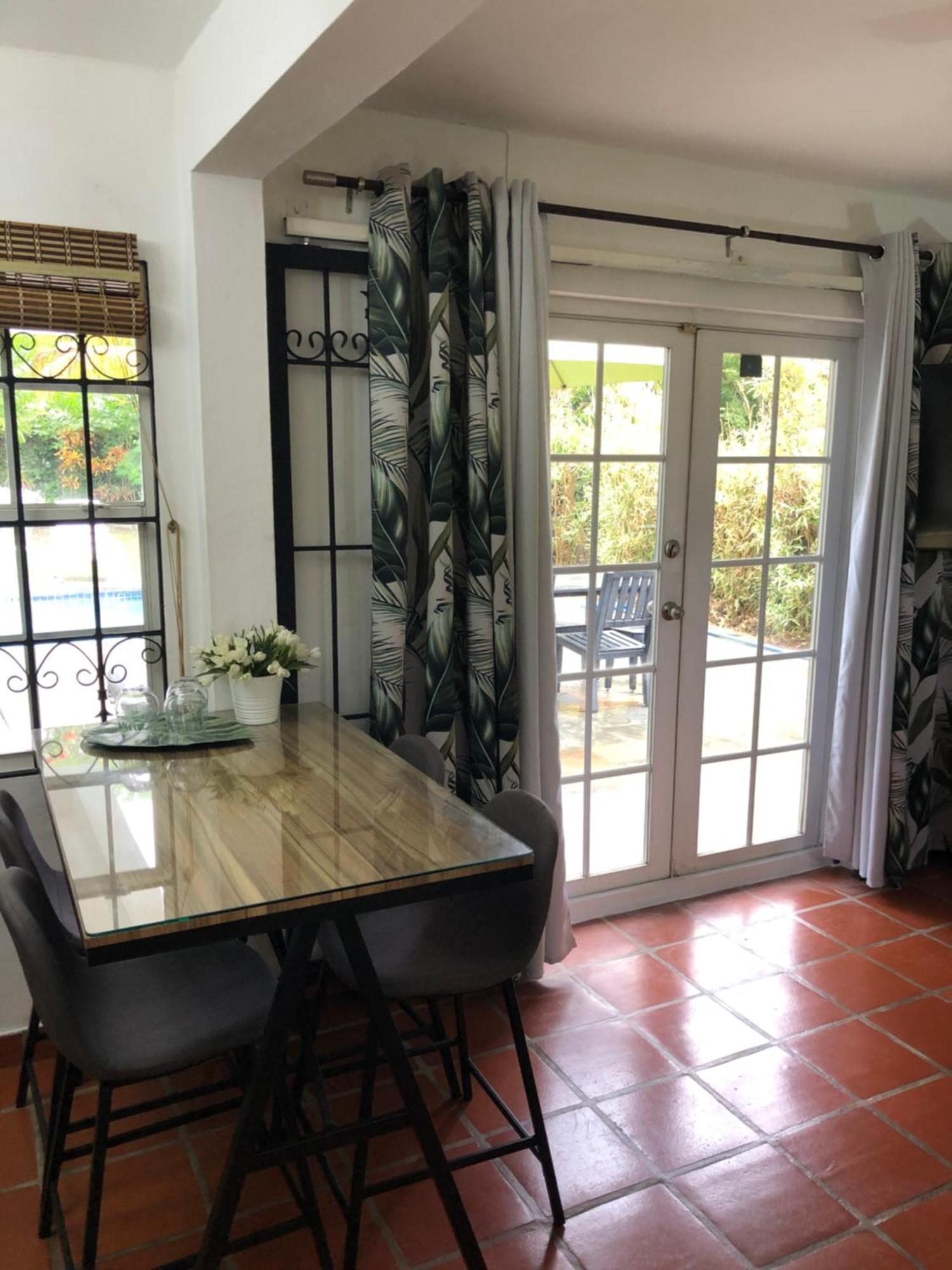 Reefside Villa คราวน์พอยต์ ภายนอก รูปภาพ